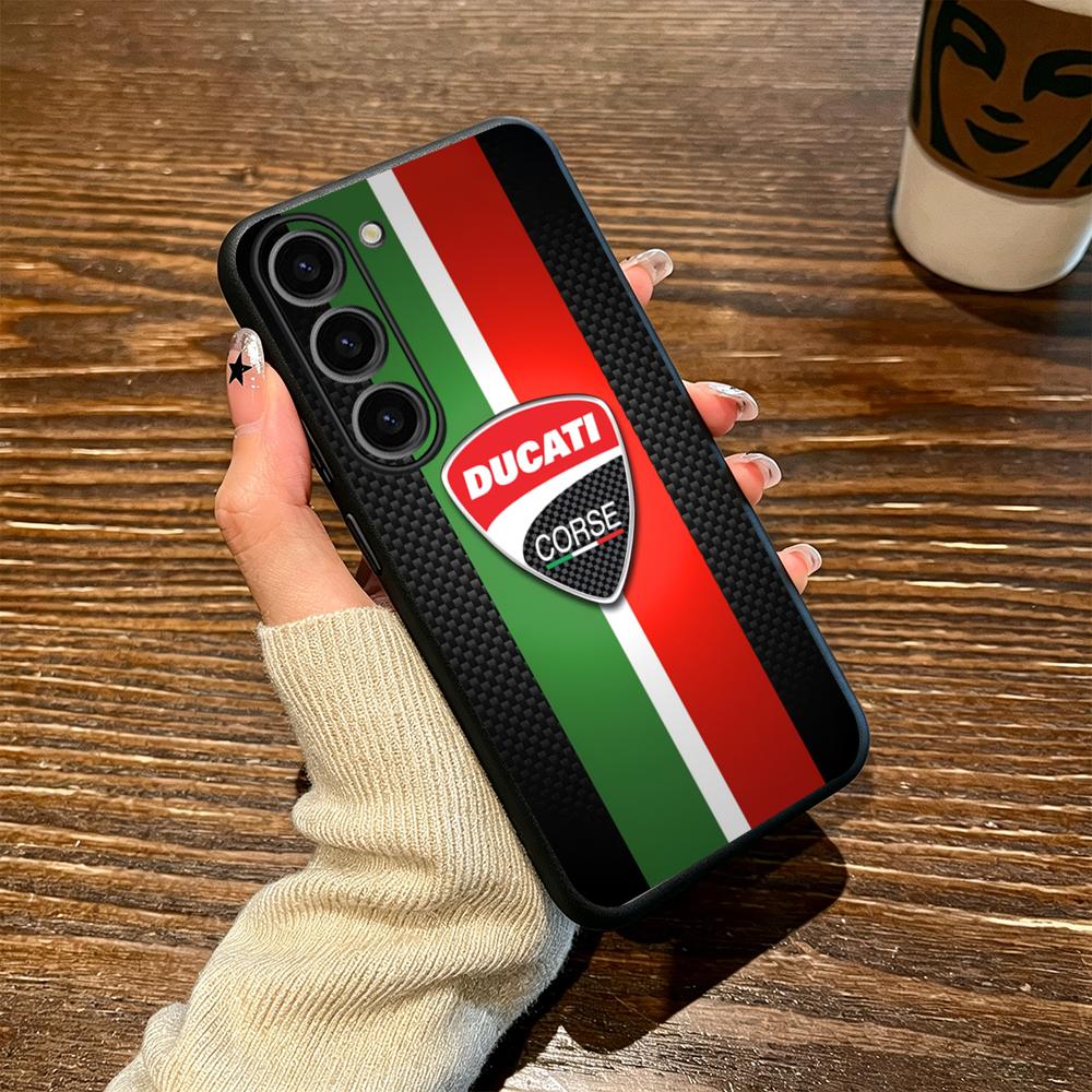 غطاء هاتف بتصميم أنيق من Cool  - مراجعة Samsung Galaxy S25 وسعره